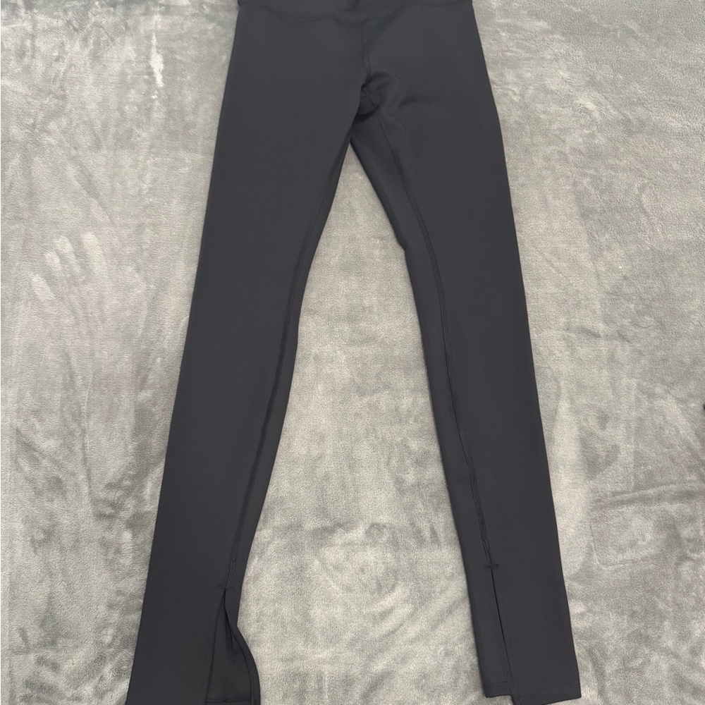 ALO Yoga Black High-Waist Leggings with ankle slit